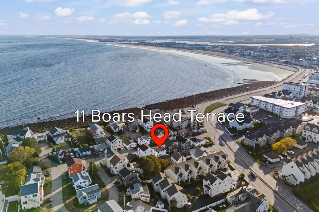 11 Boars Head Terrace Hampton NH 03842