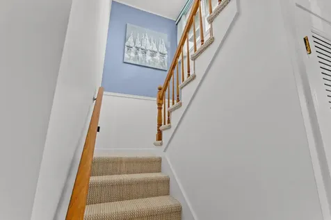 11 Boars Head Terrace Hampton NH 03842