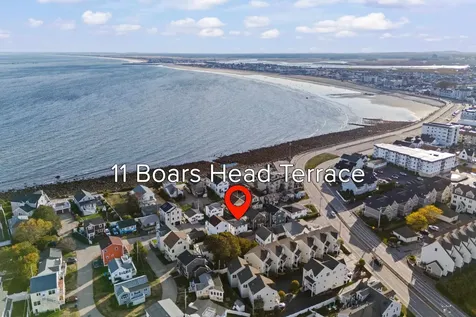 11 Boars Head Terrace Hampton NH 03842