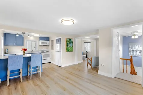 11 Boars Head Terrace Hampton NH 03842