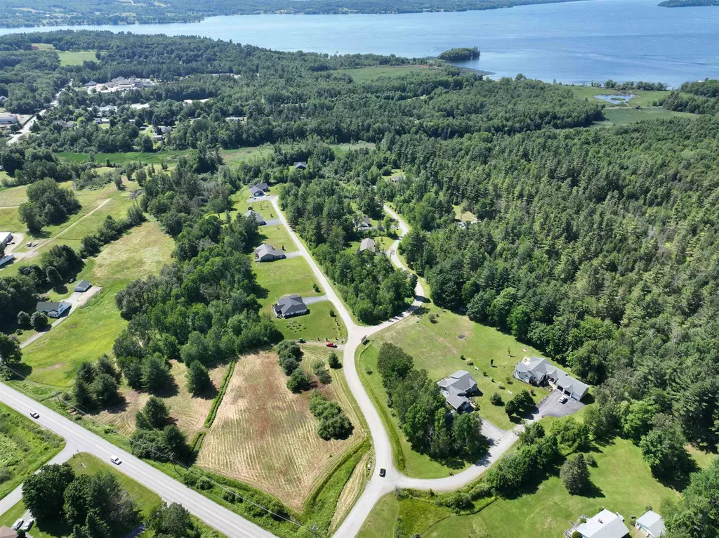 00 Macintosh Lane Derby VT 05829