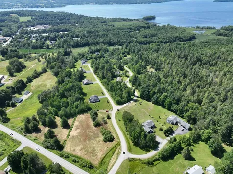 00 Macintosh Lane Derby VT 05829