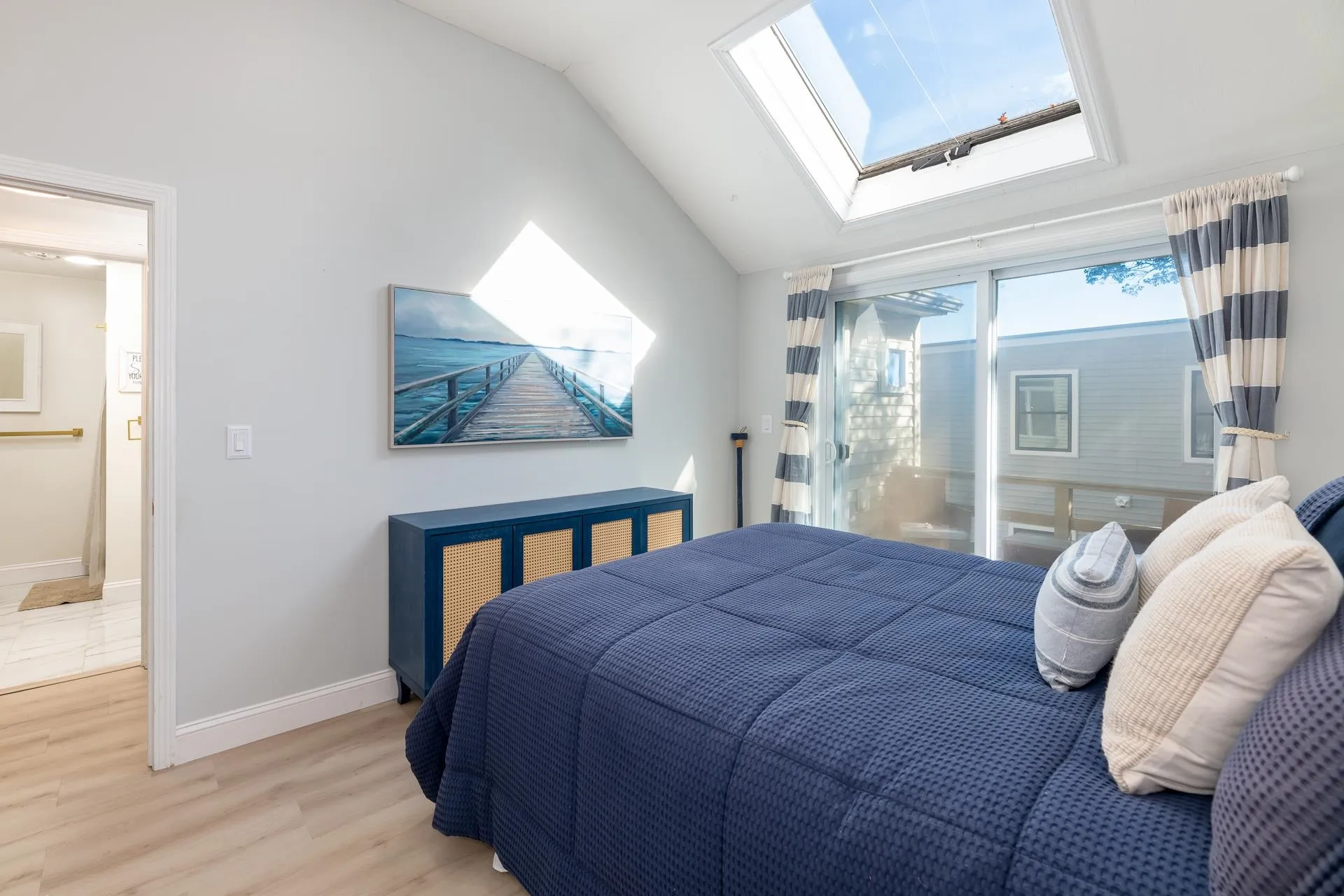 109 Dockham Shore Road Gilford NH 03249