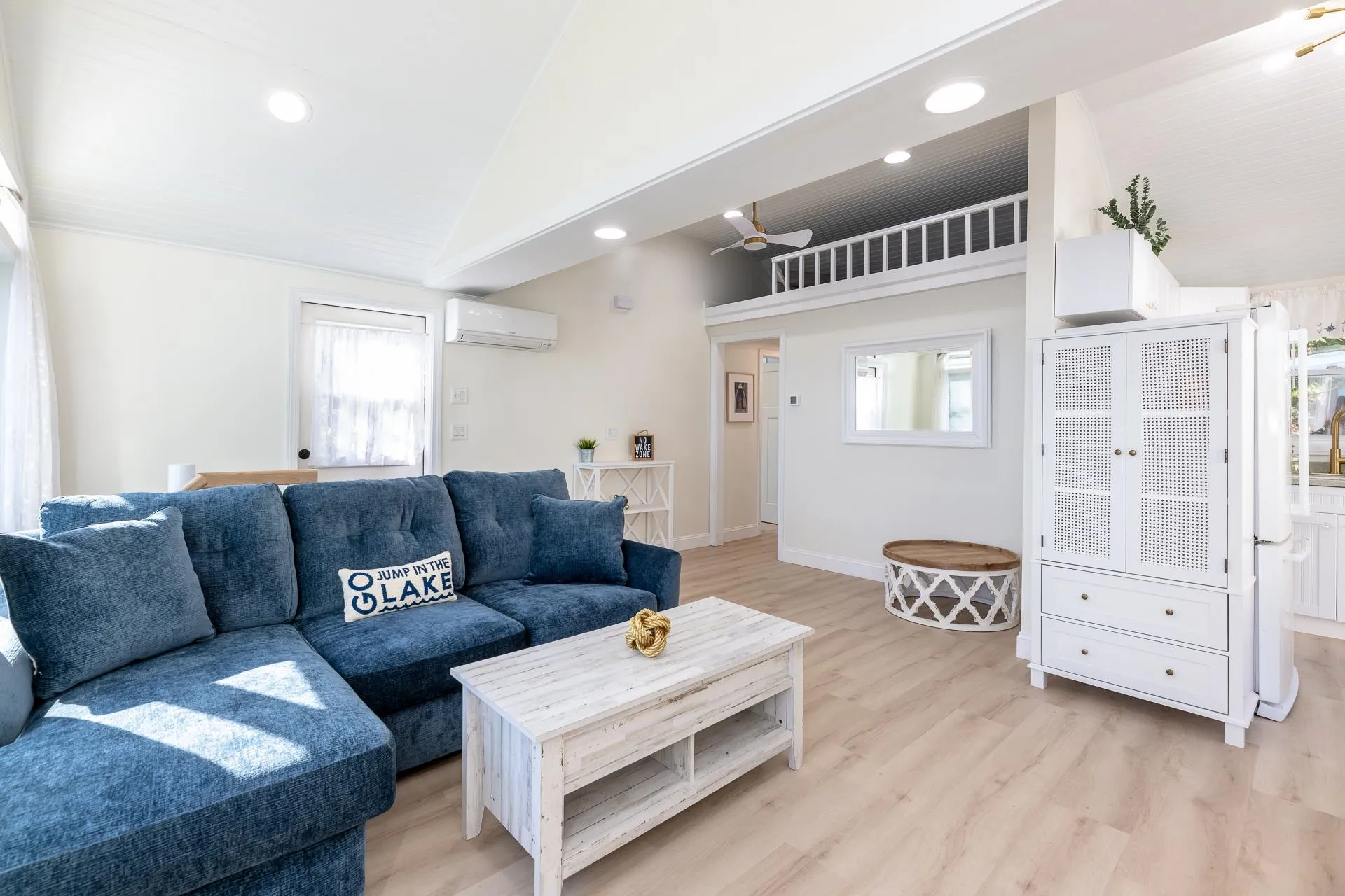 109 Dockham Shore Road Gilford NH 03249