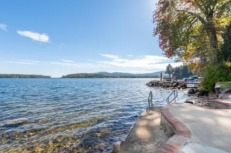 109 Dockham Shore Road Gilford NH 03249