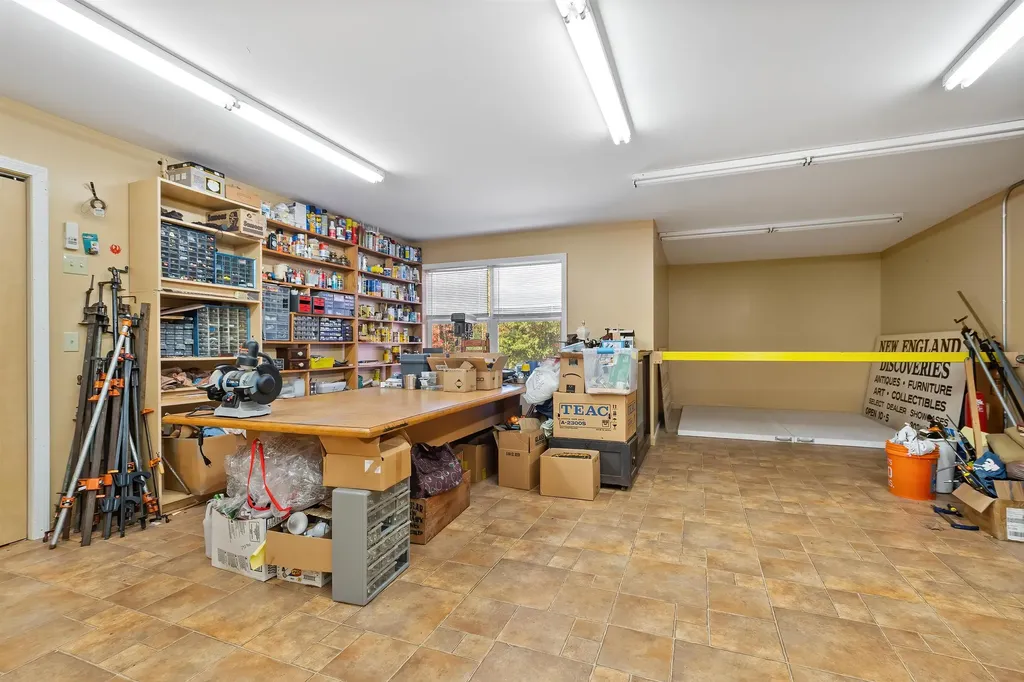 356 Route 103 Sunapee NH 03782