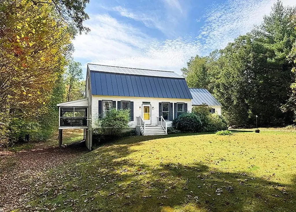 758 Old Cheshire Turnpike Charlestown NH 03603