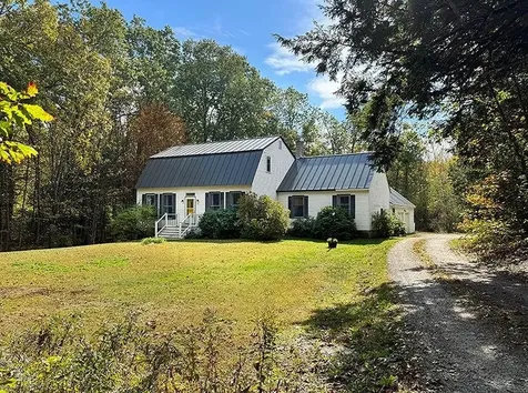 758 Old Cheshire Turnpike Charlestown NH 03603