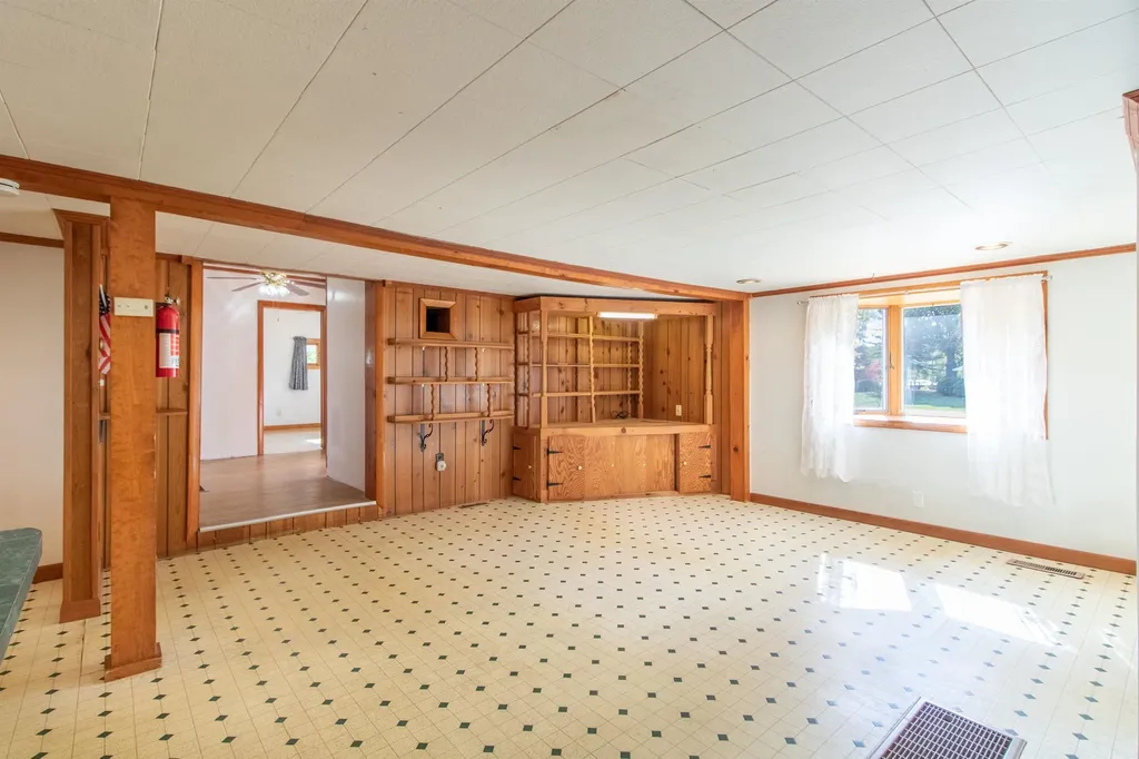 46 Duchess Avenue Newport City VT 05855