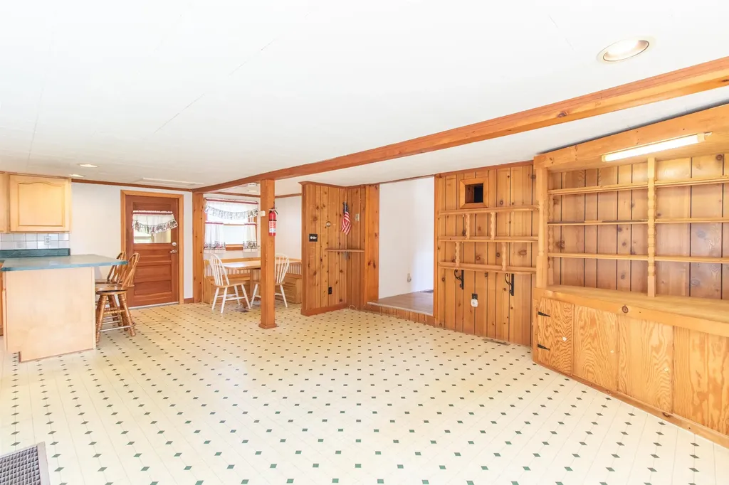 46 Duchess Avenue Newport City VT 05855