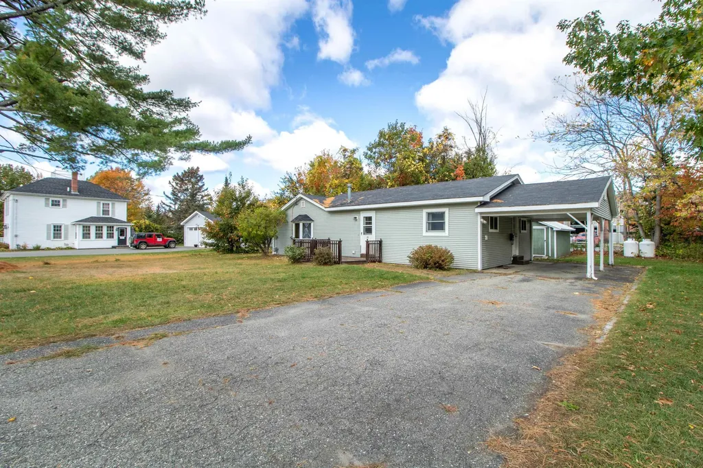 46 Duchess Avenue Newport City VT 05855