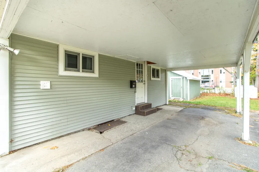 46 Duchess Avenue Newport City VT 05855