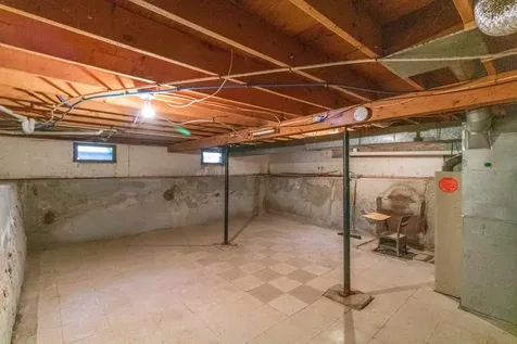 46 Duchess Avenue Newport City VT 05855