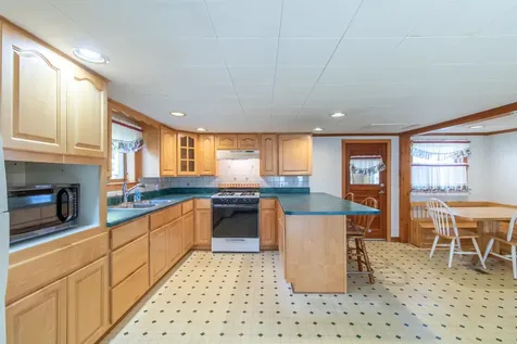 46 Duchess Avenue Newport City VT 05855