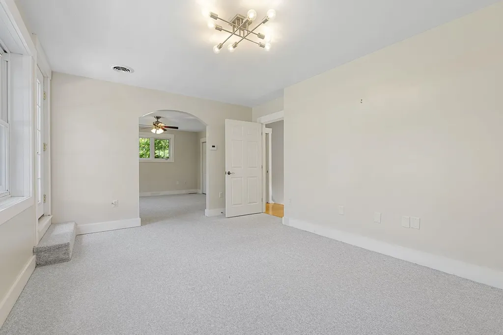 148 Broad Cove Drive Concord NH 03303