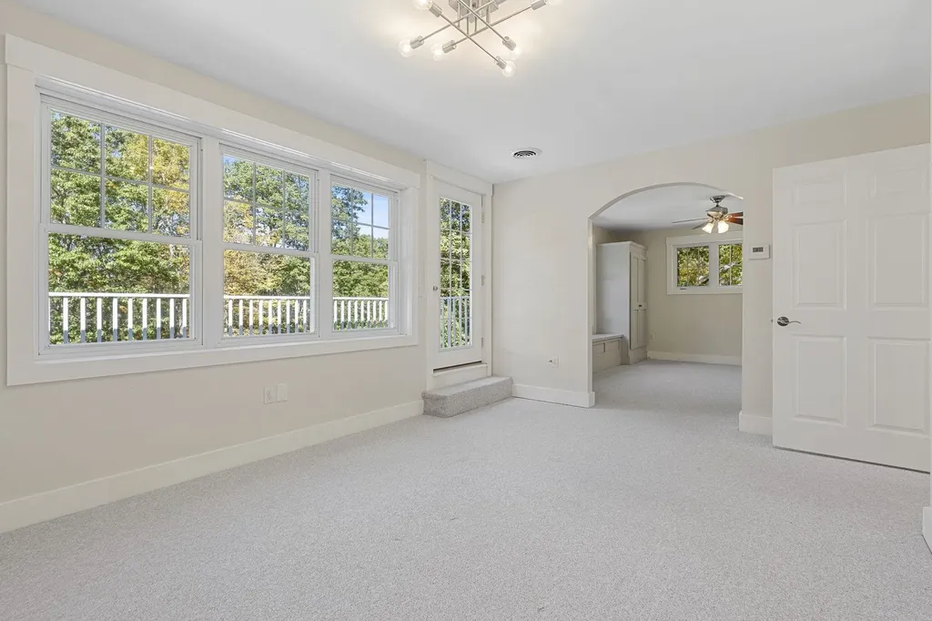 148 Broad Cove Drive Concord NH 03303