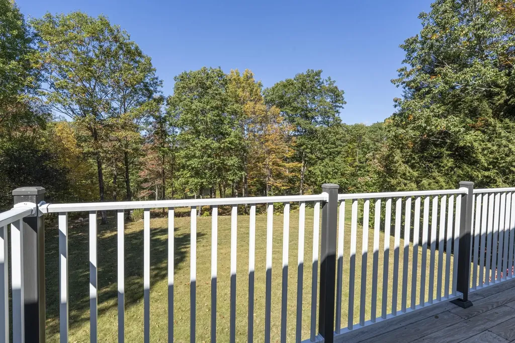 148 Broad Cove Drive Concord NH 03303