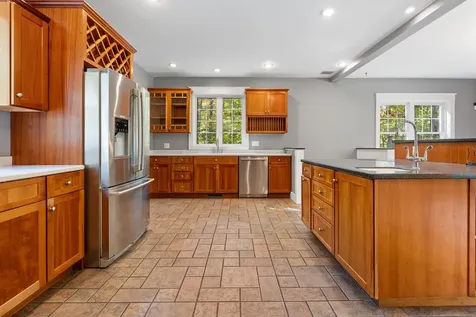 148 Broad Cove Drive Concord NH 03303