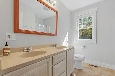 148 Broad Cove Drive Concord NH 03303