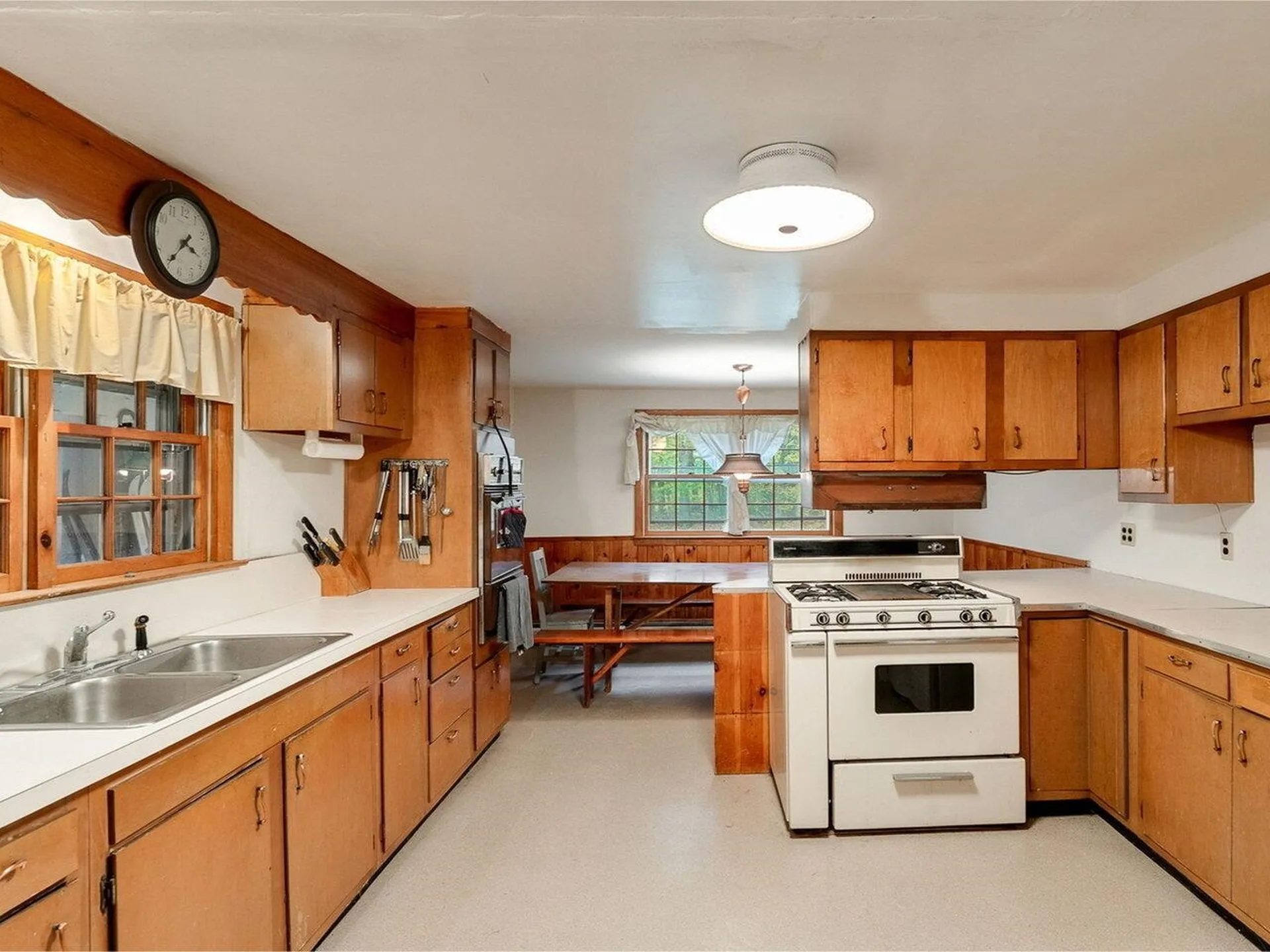 44 Lower Plains Road Middlebury VT 05753