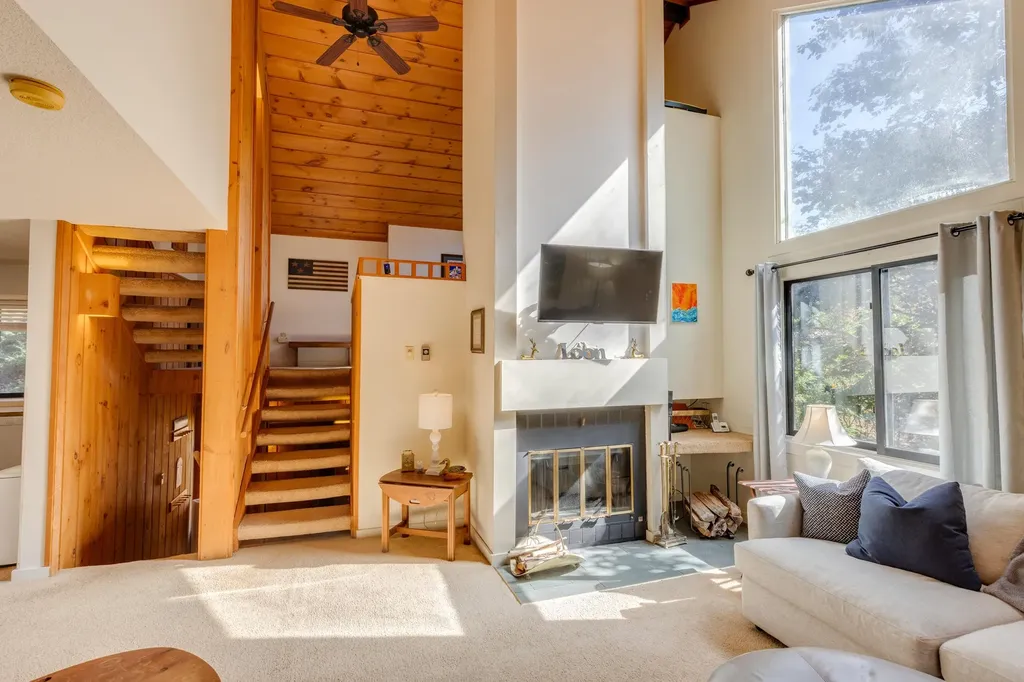 89 Clearbrook Road Lincoln NH 03251