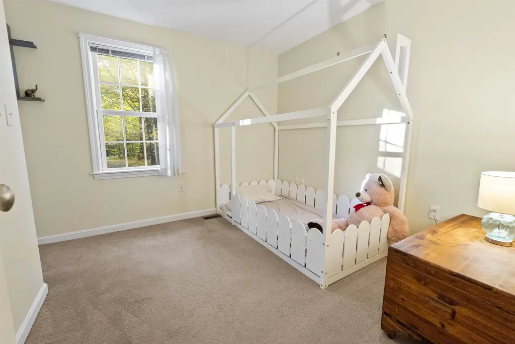 237 Chapman Road Keene NH 03431