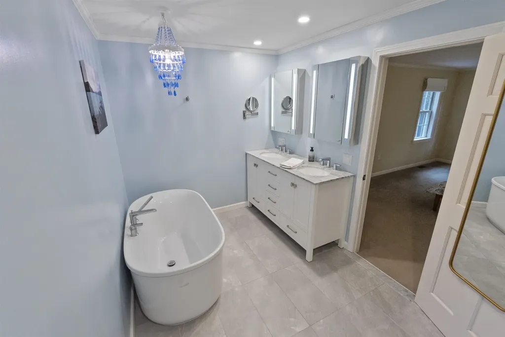 237 Chapman Road Keene NH 03431