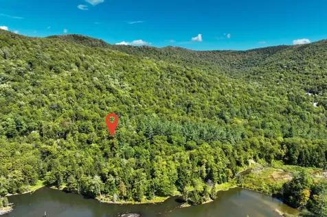 2-66 Goshawk Road Plymouth VT 05056