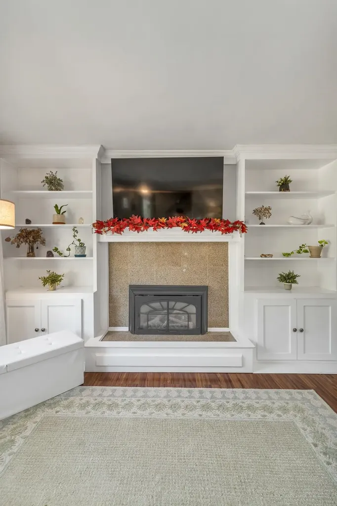 422 Deerpath Lane Pembroke NH 03275