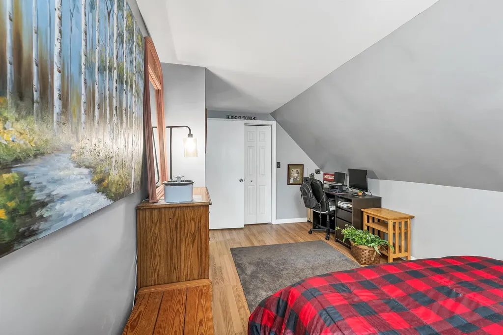 422 Deerpath Lane Pembroke NH 03275