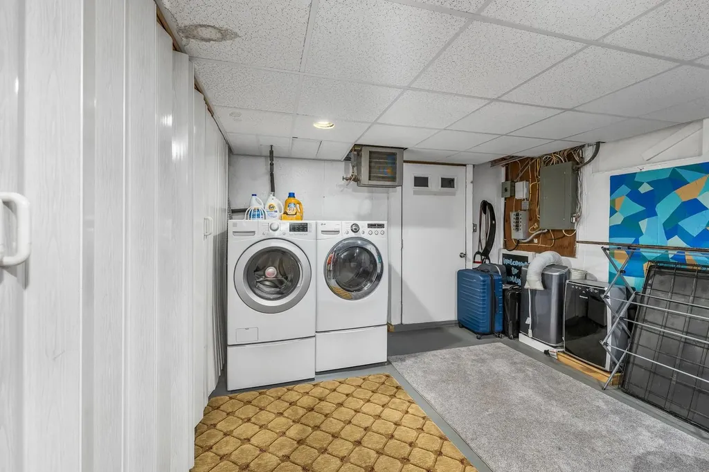 422 Deerpath Lane Pembroke NH 03275