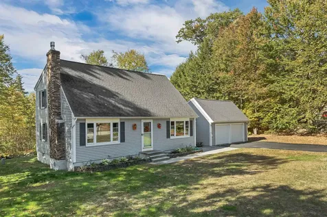 422 Deerpath Lane Pembroke NH 03275