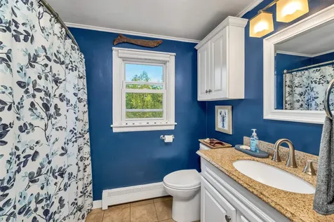 422 Deerpath Lane Pembroke NH 03275