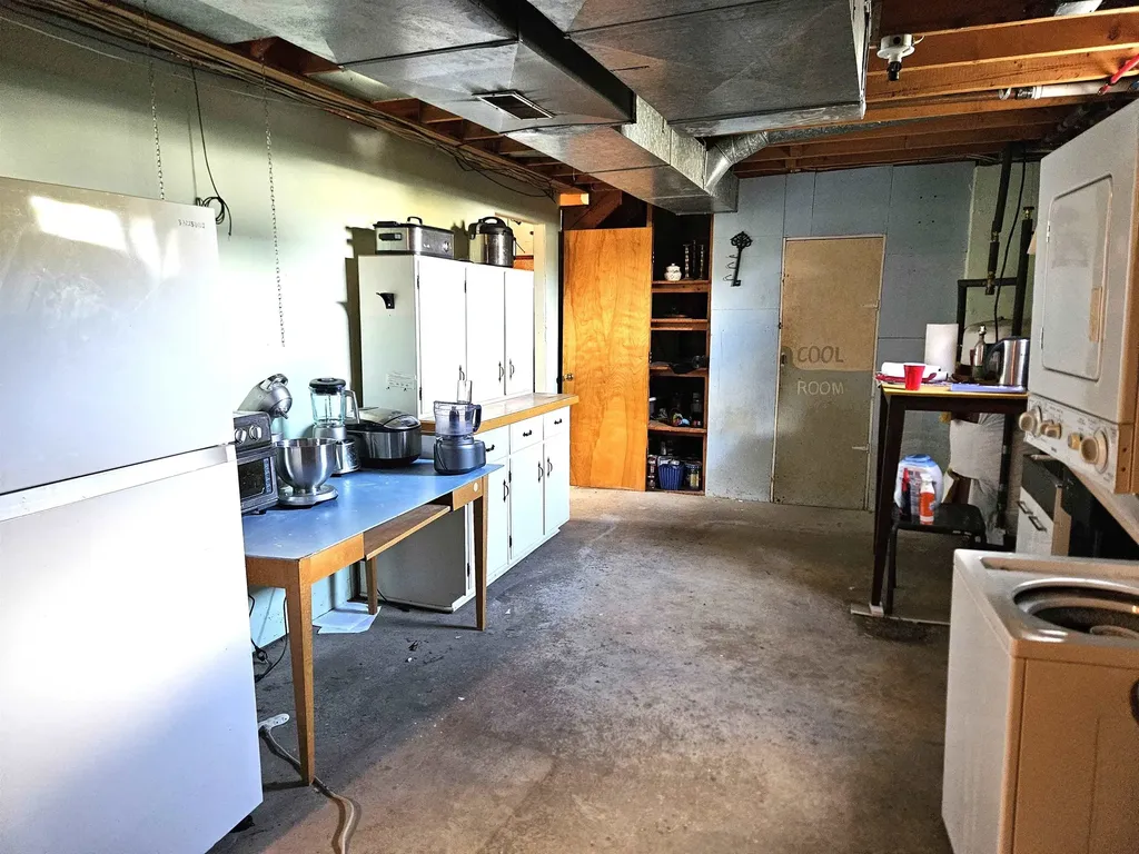 184 Sloan Street Newport City VT 05855