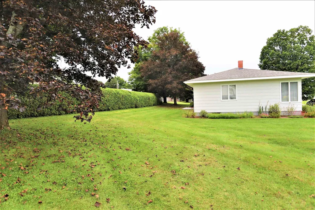 184 Sloan Street Newport City VT 05855