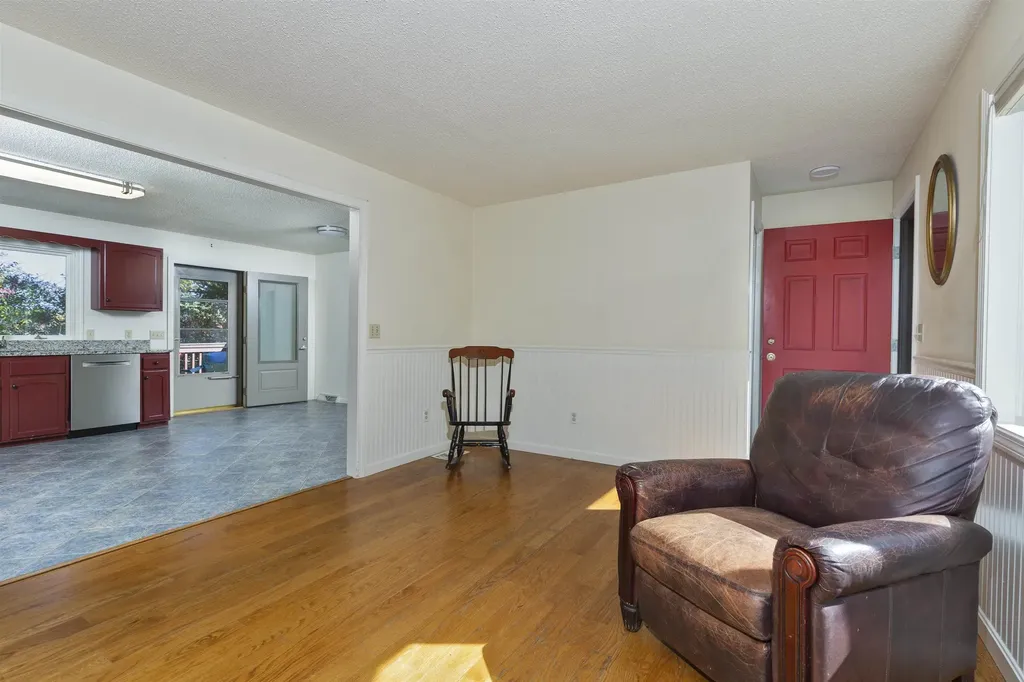 1 Downes Avenue Lebanon NH 03766