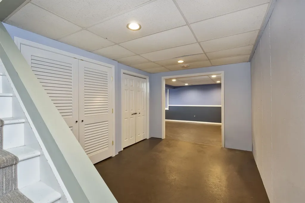 1 Downes Avenue Lebanon NH 03766