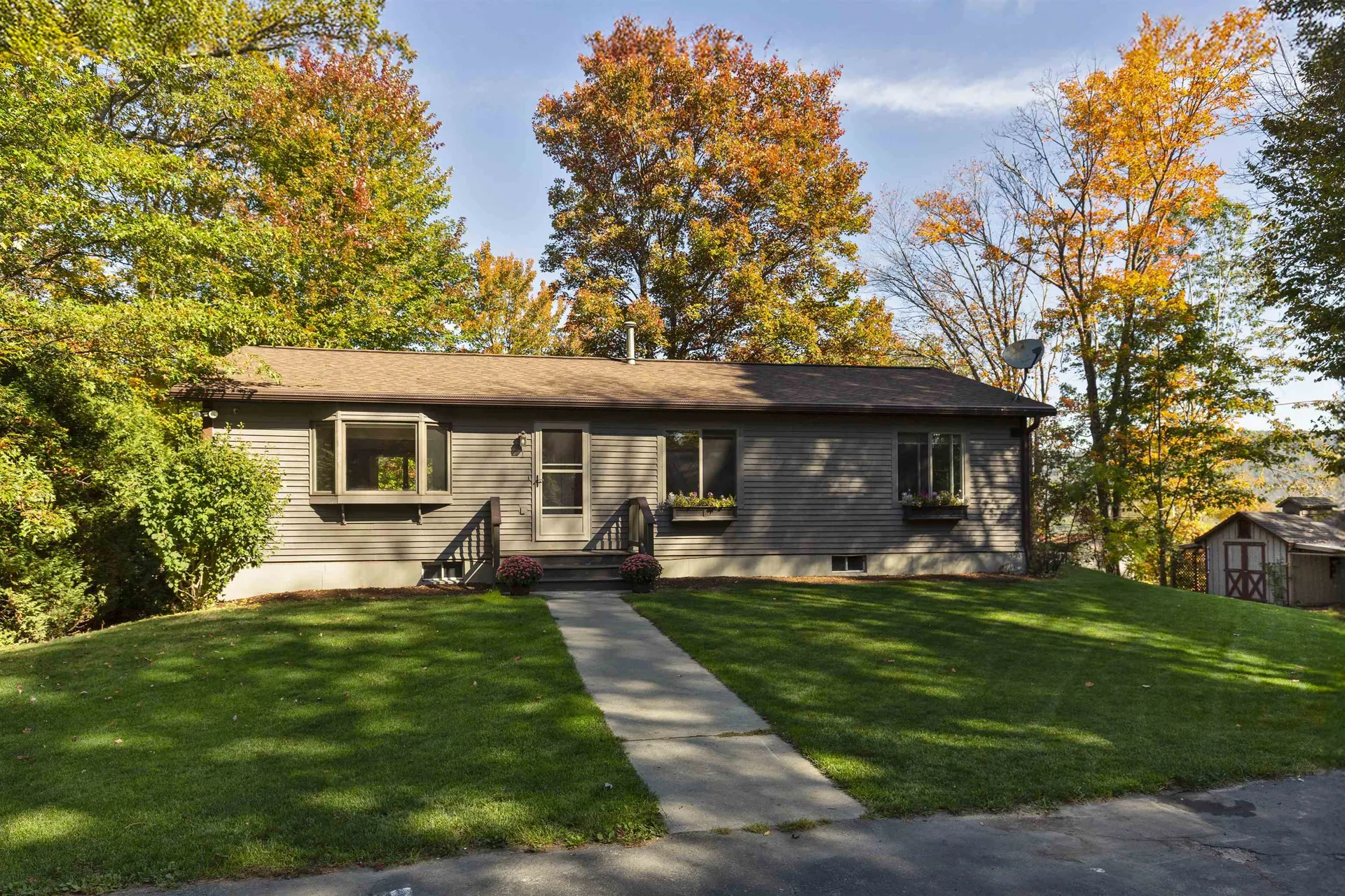 1 Downes Avenue Lebanon NH 03766