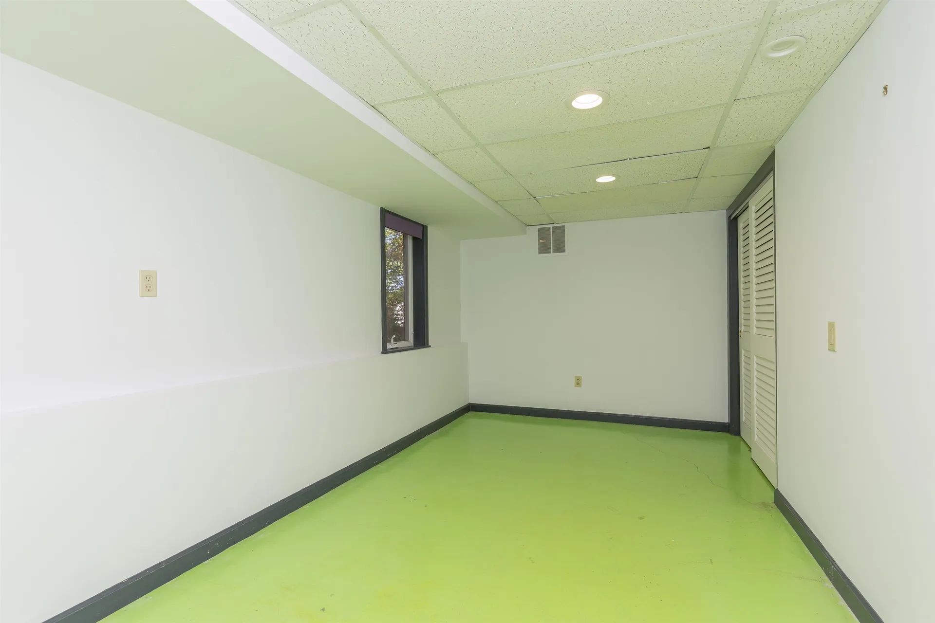 1 Downes Avenue Lebanon NH 03766