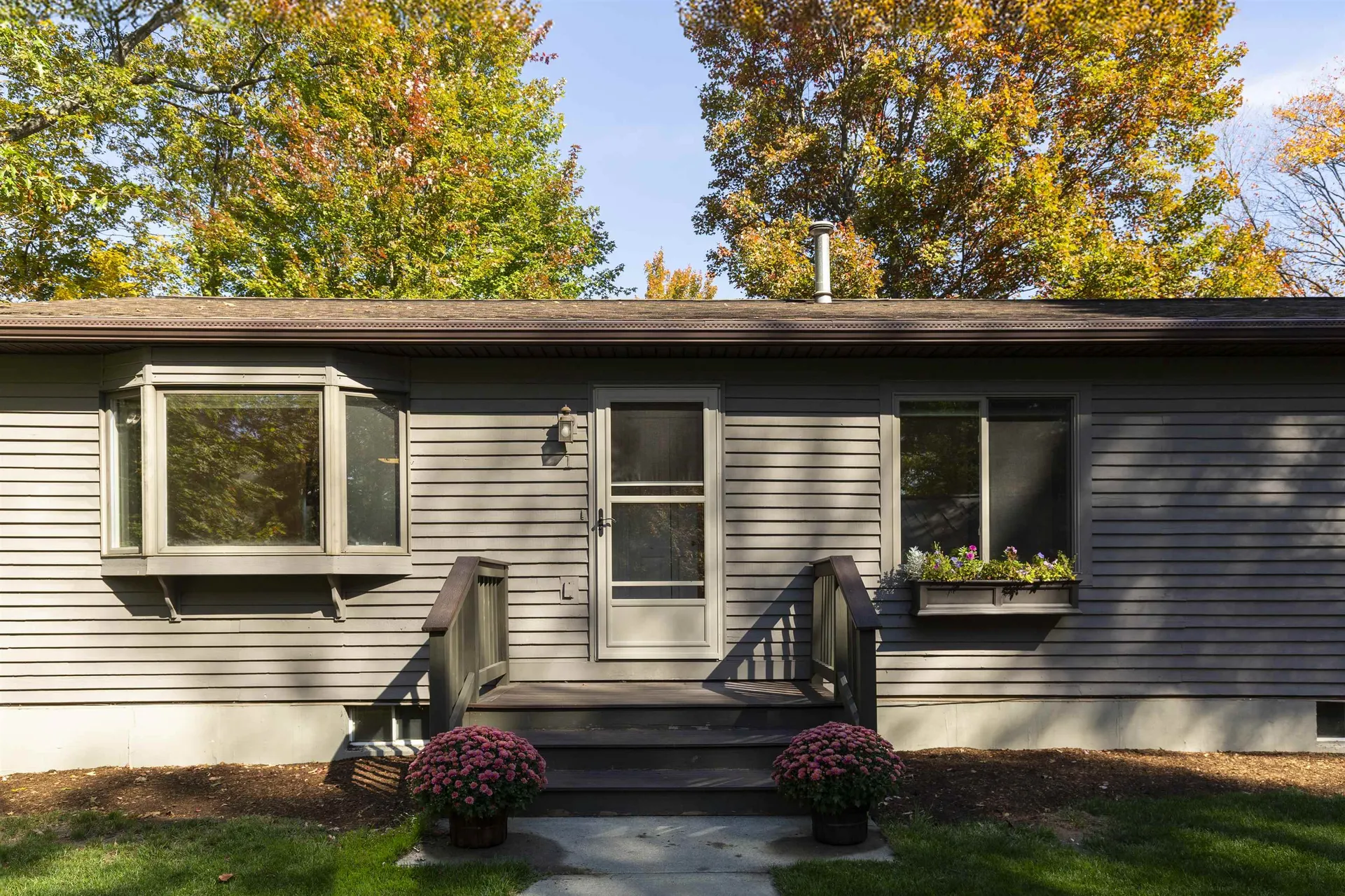 1 Downes Avenue Lebanon NH 03766