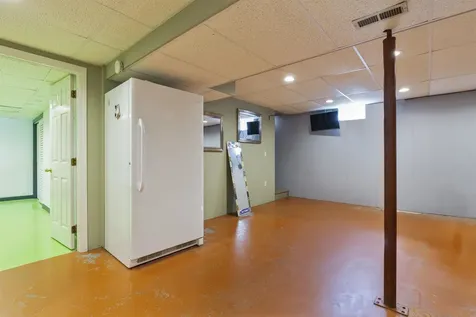 1 Downes Avenue Lebanon NH 03766