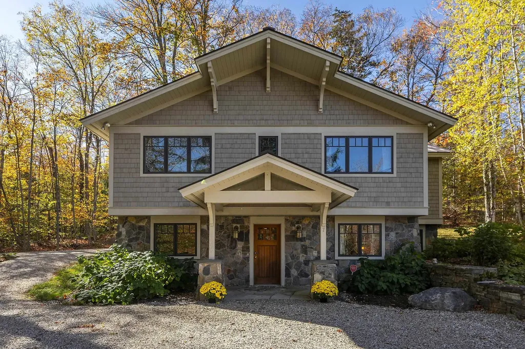 7 North Brookwood Road Winhall VT 05340