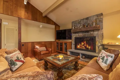 7 North Brookwood Road Winhall VT 05340