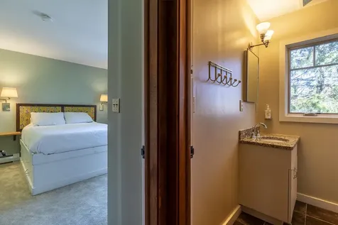 7 North Brookwood Road Winhall VT 05340