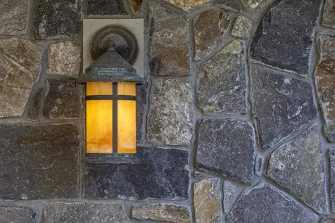 7 North Brookwood Road Winhall VT 05340