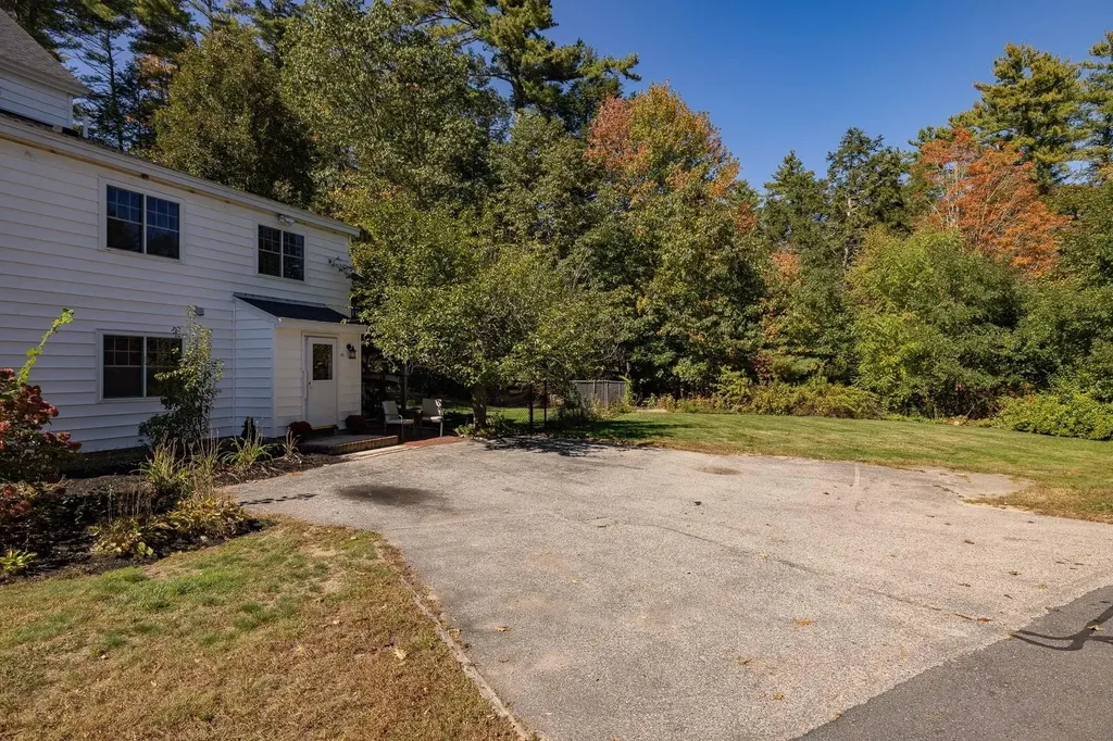 96 Madbury Road Durham NH 03824