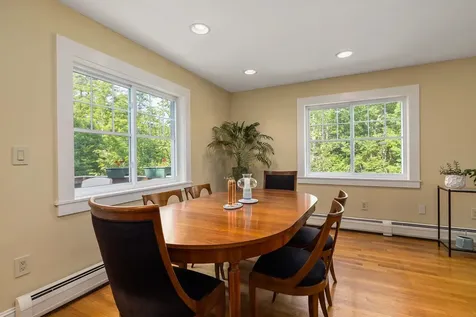 96 Madbury Road Durham NH 03824