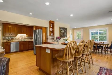 96 Madbury Road Durham NH 03824