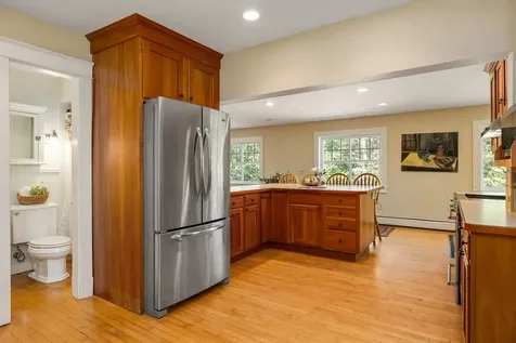 96 Madbury Road Durham NH 03824