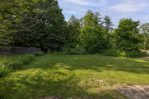 96 Madbury Road Durham NH 03824